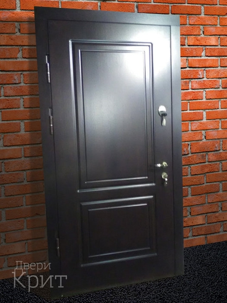 Уличная дверь с МДФ