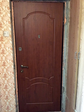 Дверь МДФ с открыванием внутрь