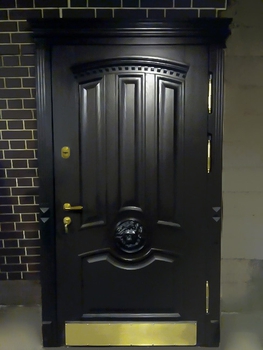 Однопольная дверь с отделкой МДФ 62