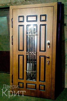 Однопольная дверь с отделкой МДФ 73