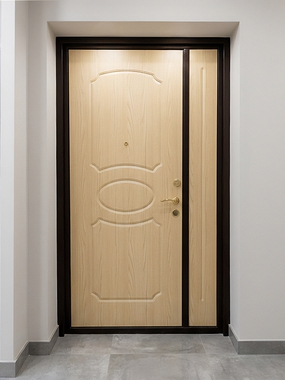 Дверь с панелями МДФ ПВХ