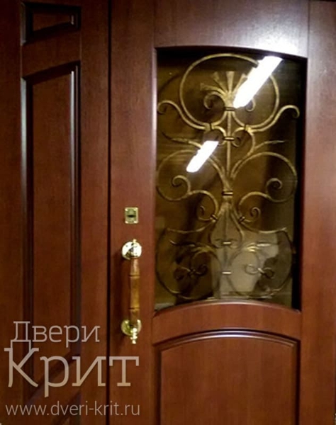 Стекло с ковкой