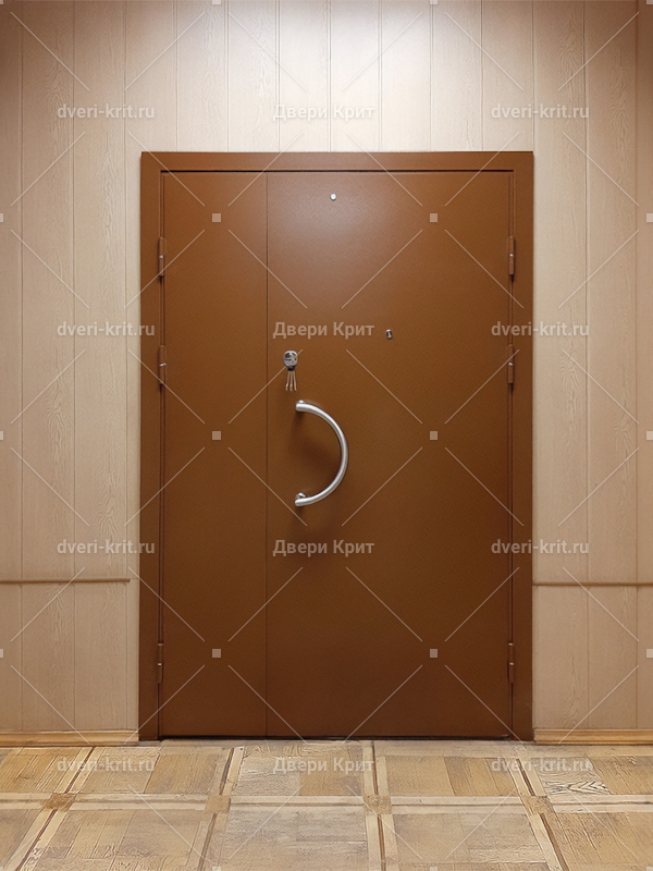 Установка тамбурной двери для районного расчетного центра