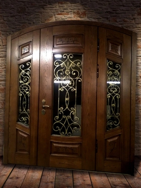 Парадная арочная дверь МДФ шпон со стеклом и ковкой