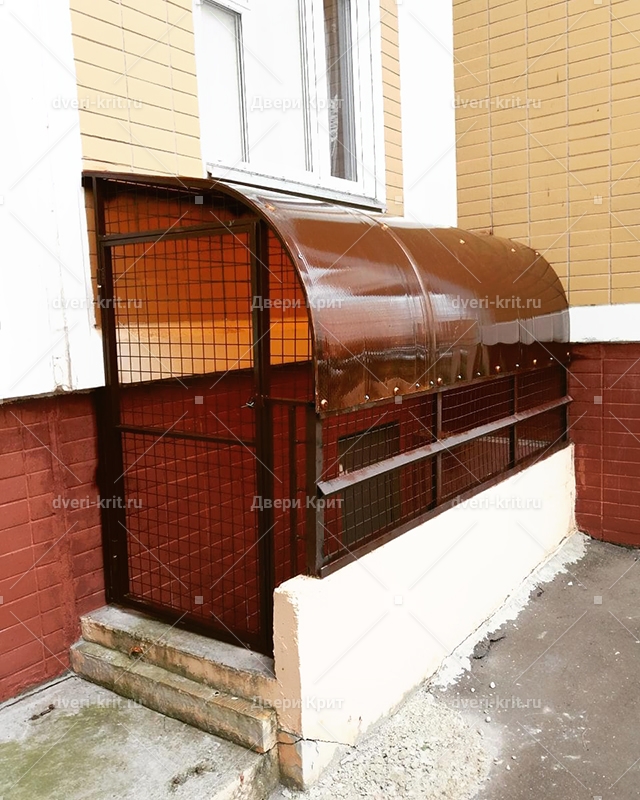 Foto Reshetchatyh Tamburnyh Dverej