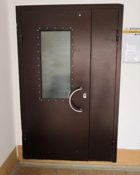 С армированным стеклопакетом