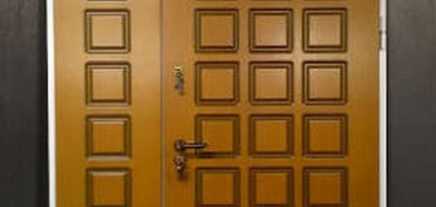 Пополнение каталога: утепленные тамбурные двери с панелями МДФ