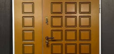 Пополнение каталога: утепленные тамбурные двери с панелями МДФ
