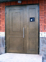 Металлофиленчатая дверь